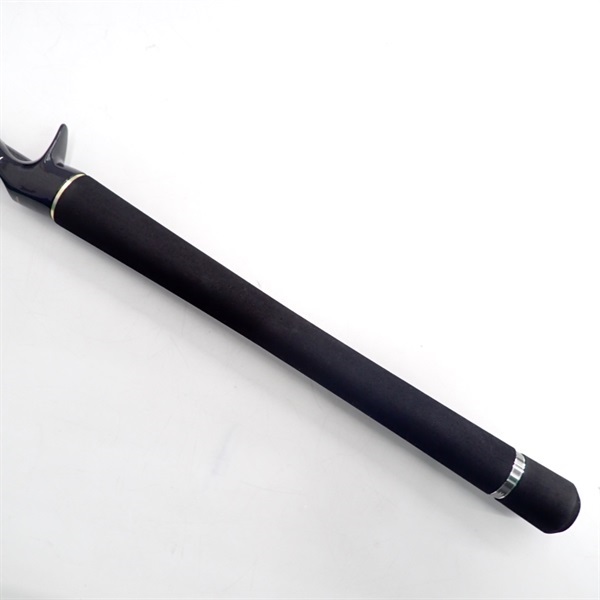 １７アウトバックＮＣ７６５Ｌ
